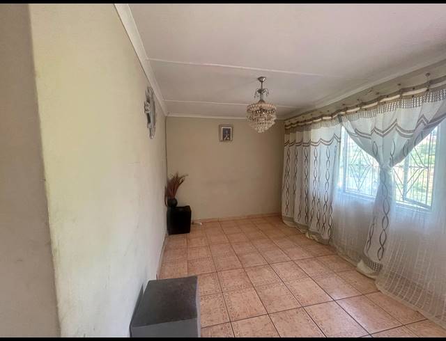 3 BEDROOM HOUSE SOLD IN MOTALABAD